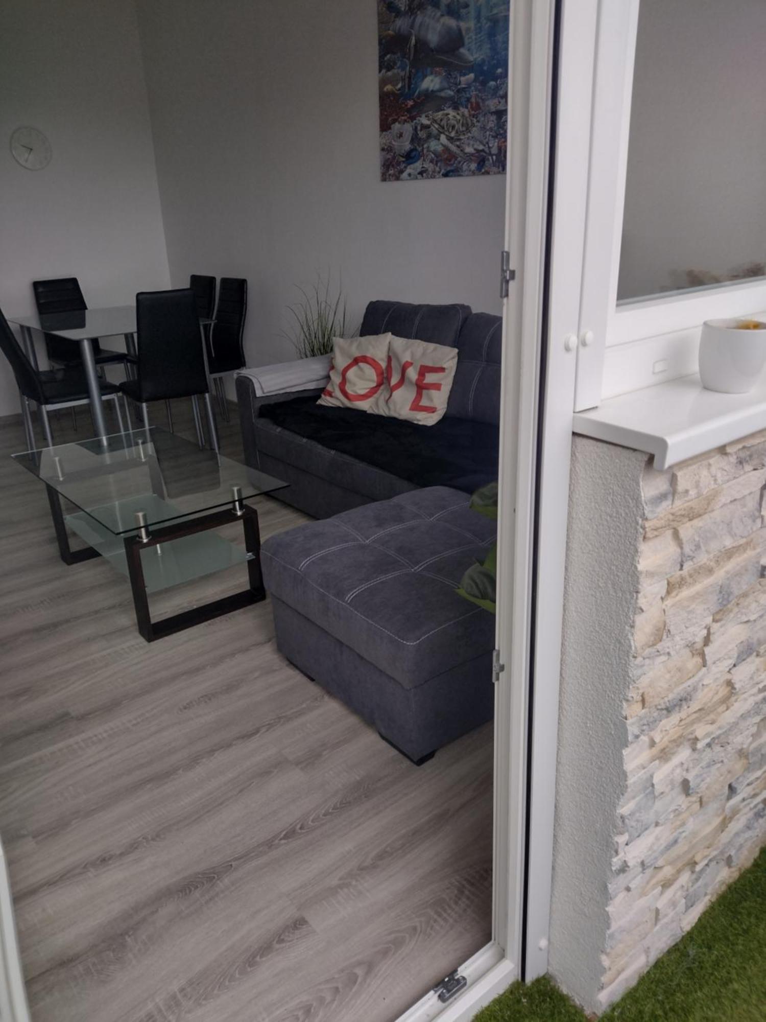 דירות טפולצה Kilato Apartman מראה חיצוני תמונה